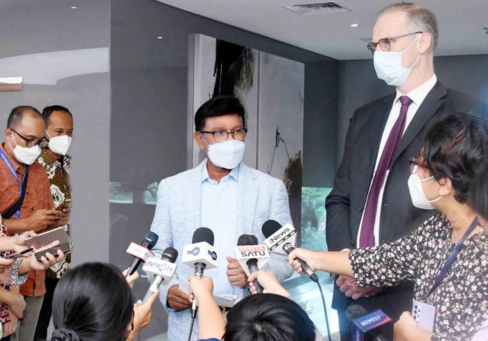 Menteri Jhonny Terima Dubes Denmark