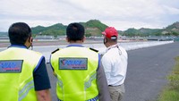 Iqbal mengatakan selama gelaran WSBK 2021, dirinya juga melakukan pengecekan pengecekan yang sifatnya sewaktu-waktu atau inspeksi mendadak (sidak). Hal ini dilakukan untuk memastikan seluruh personel pengamanan dari Polri maupun TNI siaga dan melakukan tugas sebagaimana yang telah diatur dan diperintahkan.