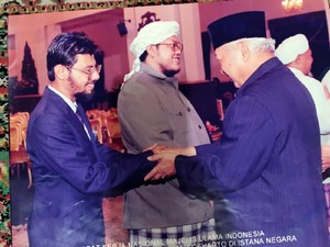 Cerita Pertemuan Farid Okbah dengan Soeharto, Jokowi hingga Anies