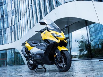 Yamaha TMAX 2022 Meluncur, Begini Tampang Baru Kakaknya Nmax