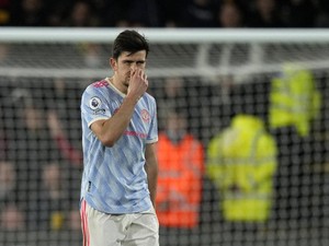 Habis Dikartu Merah, MU Kalah, Maguire ke Pesta Ulang Tahun
