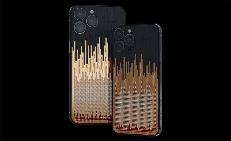 iPhone 13 Pro bergigi T-rex