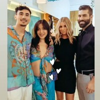 Jessica Iskandar dan Vincent Verhaag sebelumnya telah menggelar acara pemberkatan pernikahan pada Jumat (22/10/21). Pernikahan keduanya pun sempat membuat publik terkejut karena baru diumumkan pada hari H. Walaupun demikian, pernikahan Jessica dan Vincent sendiri sebenarnya sudah dipersiapkan cukup lama. Foto: Instagram/@inijedar