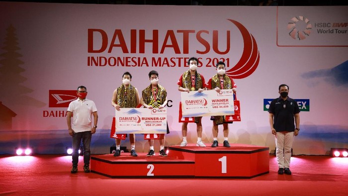 Kevin Sanjaya Sukamuljo/Marcus Fernaldi Gideon harus puas dengan titel runner-up Indonesia Masters 2021. Kevin/Marcus gagal juara usai kalah dari wakil Jepang.

Kevin/Marcus berhadapan dengan Takuro Hoki/Yugo Kobayashi di final yang dihelat di Bali International Convention Center, Minggu (21/11/2021). Kevin/Marcus sempat merebut gim kedua tapi pada akhirnya kalah dalam duel tiga gim 11-21, 21-17, 19-21.
