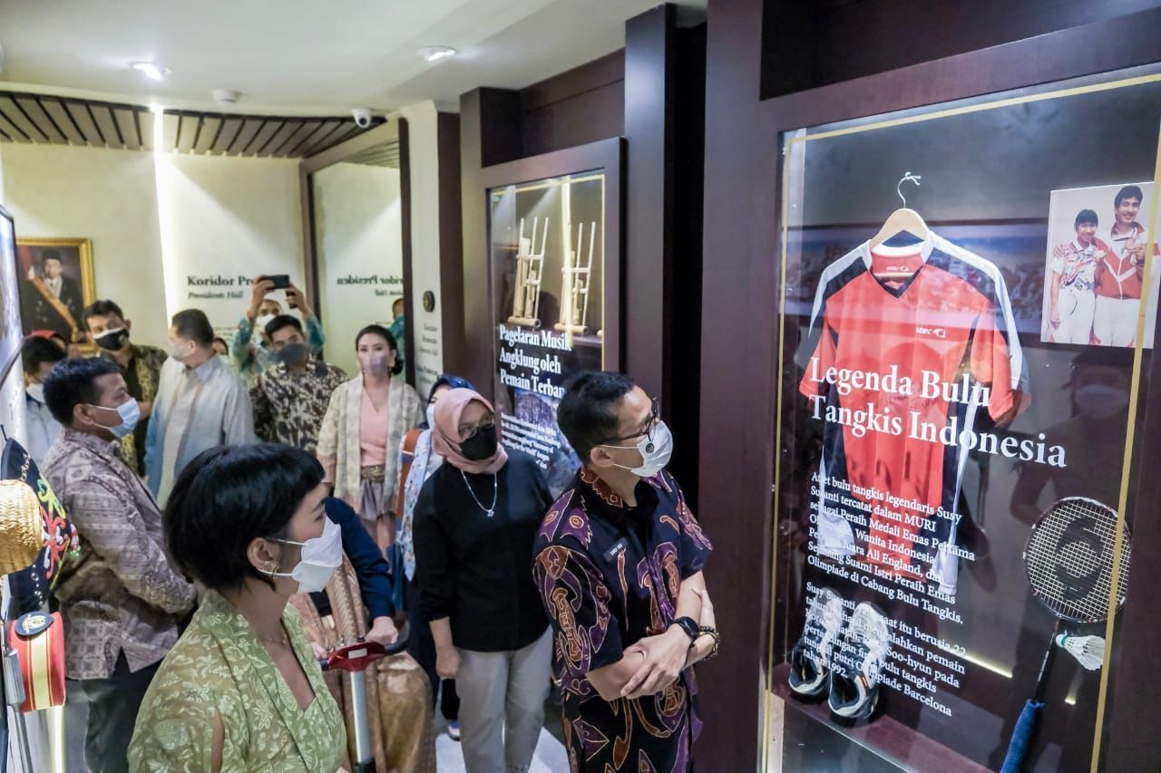Menparekraf Resmikan Proyek Revitalisasi Galeri MURI di Jakarta