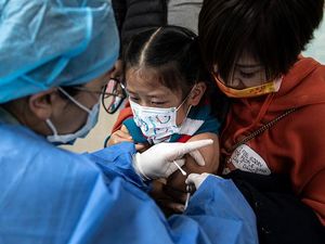 IDI Sebut Vaksin untuk Anak Usia 6-11 Tahun Aman dan Bermanfaat