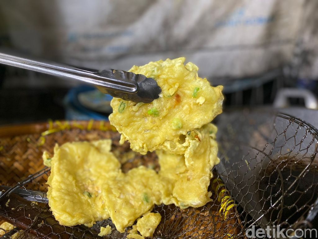 Bawa Duit Rp 5 Ribu Bisa Makan Bakso hingga Jajan Bubble Tea Kekinian di Tegal Parang