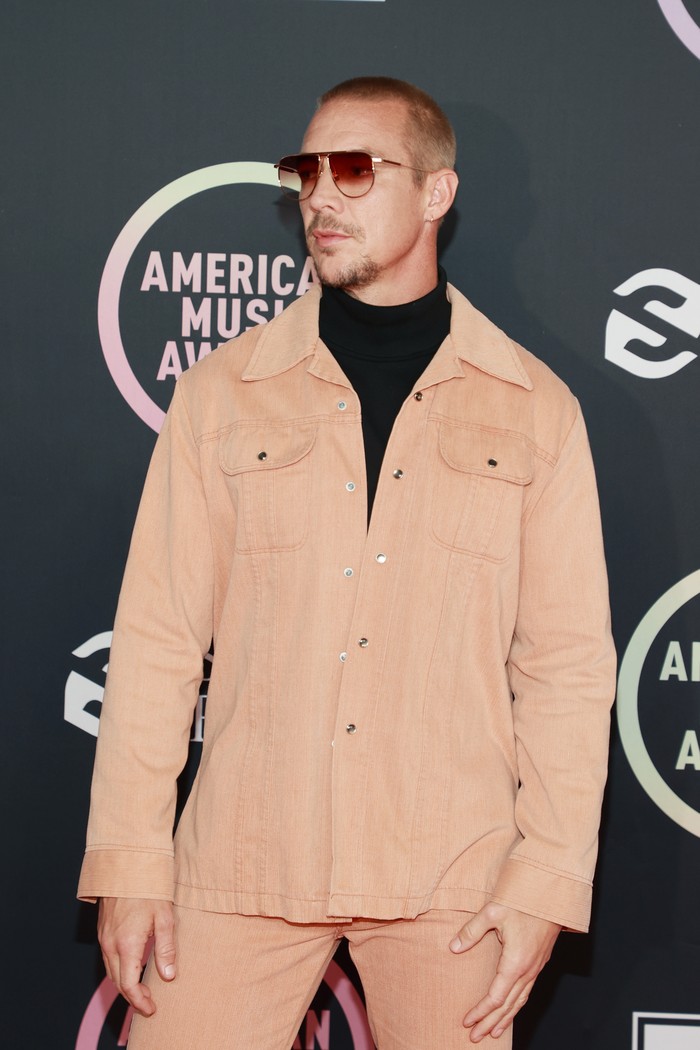 Diplo menghadiri American Music Awards (AMA) 2021 di Microsoft Theater, Los Angeles, California, pada Minggu (21/11/2021) waktu setempat.
