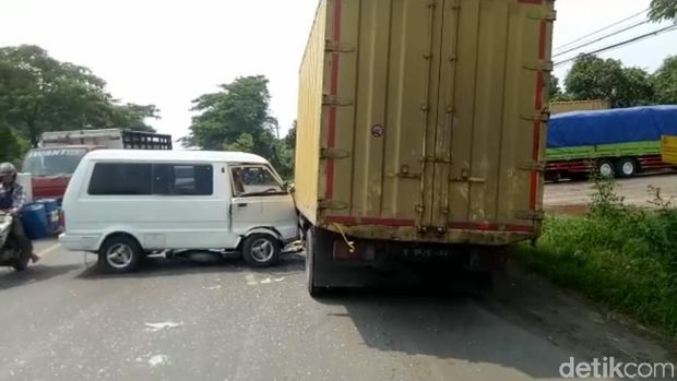 kecelakaan di pasuruan