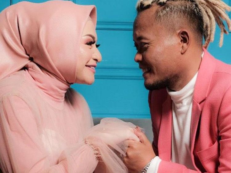 Momen Romantis Sule dan Nathalie Holscher Sebelum Ajukan Gugatan Cerai