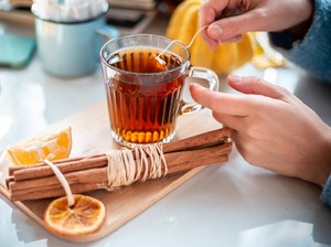 Teh Kemasan Berpotensi Haram hingga Pola Makan Salt Bae Bertubuh Six Pack