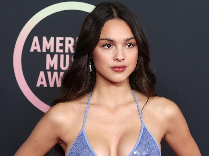 Olivia Rodrigo menghadiri American Music Awards (AMA) 2021 di Microsoft Theater, Los Angeles, California, pada Minggu (21/11/2021) waktu setempat.