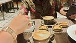 Manisnya Momen Ngopi Ibu Tiri Vanessa Angel, Puput Soedrajat dan Suami