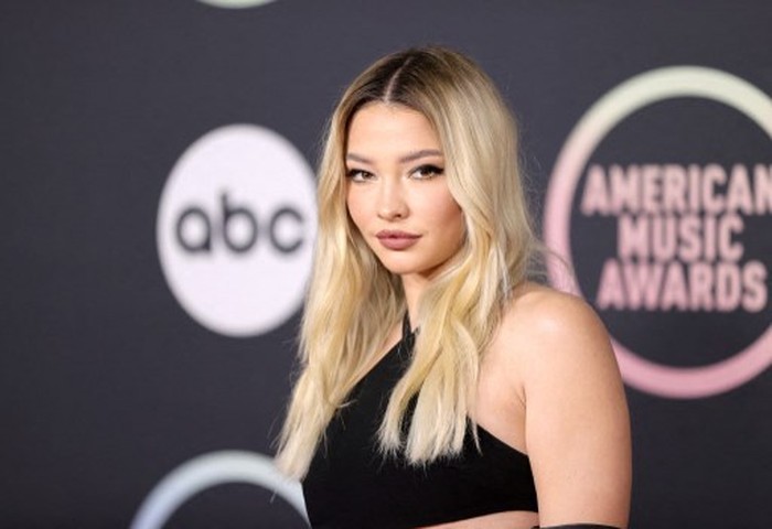 LOS ANGELES, CALIFORNIA - NOVEMBER 21: Madelyn Cline attends the 2021 American Music Awards at Microsoft Theater on November 21, 2021 in Los Angeles, California.   Amy Sussman/Getty Images/AFP (Photo by Amy Sussman / GETTY IMAGES NORTH AMERICA / Getty Images via AFP)