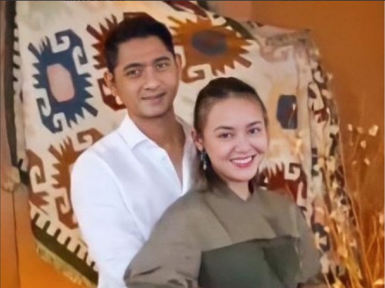 7 Pasang Nama Artis yang Digosipkan Selingkuh dengan Rekan Kerja