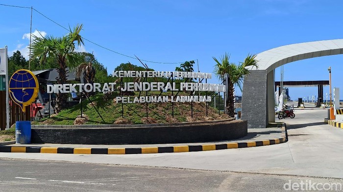 Presiden Jokowi telah meresmikan Terminal Multipurpose Wae Kelambu Pelabuhan Labuan Bajo di Kabupaten Manggarai Barat, NTT. Begini penampakannya terkini.