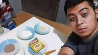 Berbeda dengan kopi hitam alami, kopi kemasan biasanya sudah dicampur dengan gula dan krimer sebagai pemanis instan. Penasaran dengan kandungan kopi, krimer dan gula dalam kopi kemasan, netizen ini rela begadang untuk memisahkannya satu per satu. Foto: Istimewa