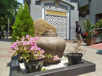 Cerita Asal Muasal Tradisi Ganjuran Perempuan Lamar Laki-laki di Lamongan