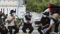Gubernur Jawa Barat Ridwan Kamil meresmikan Laswee Creative Space, yang berlokasi di Jalan Laswi No 1, Kota Bandung pada Selasa (23/11/2021). Pusat nongkrong produktif baru ini bekas Kantor Dinas Bina Marga Provinsi Jabar.