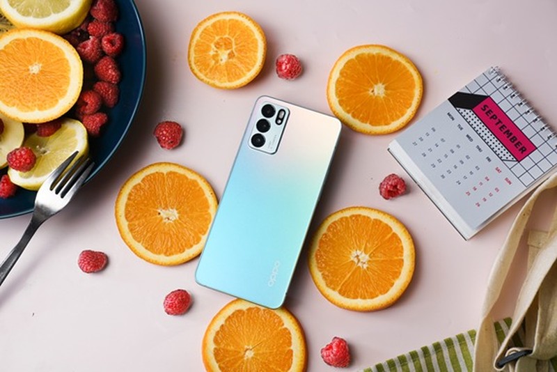OPPO Reno6 5G