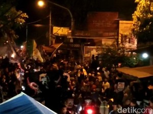 Momen Polsek Dawarblandong Didemo Ratusan Pesilat PSHT