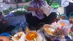 Nikmatnya Sate Pasar Seni di Lombok Berkuah Pedas Nyengat