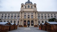 Pemerintah Austria memberlakukan lockdown total mulai Senin (22/11/2021) waktu setempat imbas melonjaknya kasus COVID-19 di negara tersebut. Thomas Kronsteiner/Getty Images.