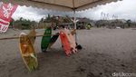 Potret Geliat Surfing di Pangandaran, Trik Gaet Wisman