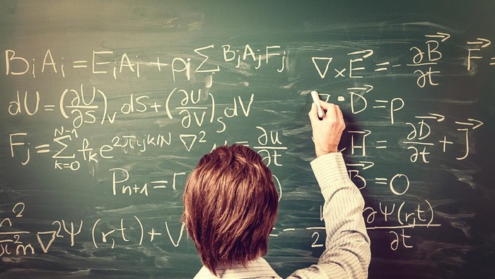 Tata tertib upacara Hari Guru 2021 penting untuk diketahui. Mengingat pada tanggal 25 November mendatang diperingati sebagai Hari Guru Nasional.