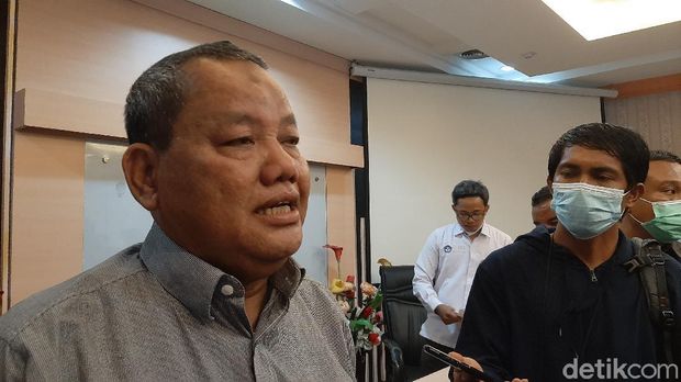 Wakil Rektor II Unri, Prof Sujianto (Raja Adil/detikcom) Wakil Rektor II Unri, Prof Sujianto (Raja Adil/detikcom)