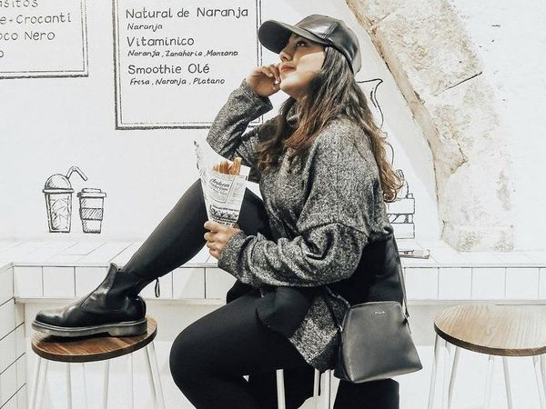 YouTuber Nessie Judge Ternyata Paling Doyan Makanan Manis