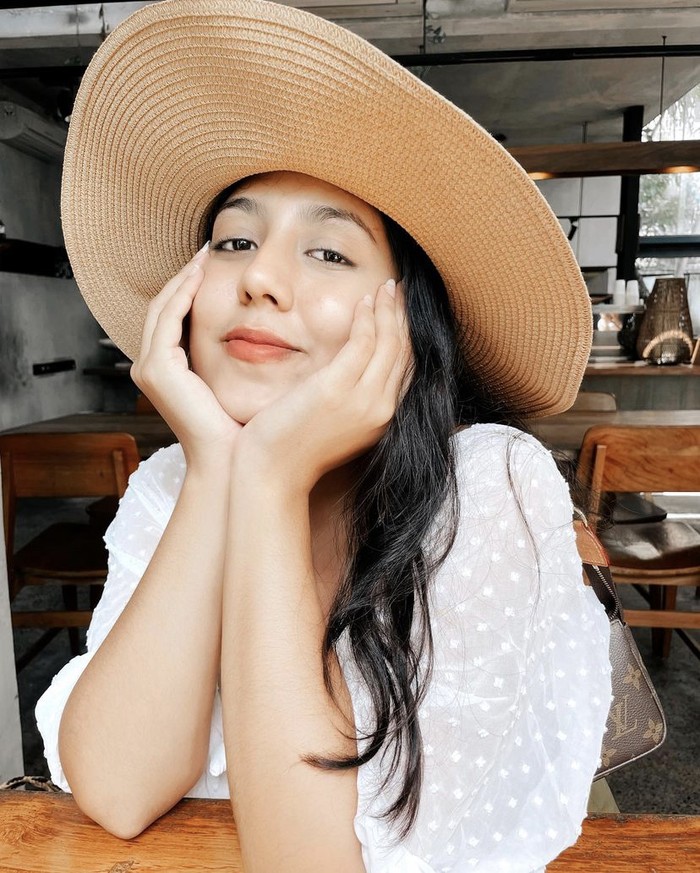 YouTuber Nessie Judge Ternyata Paling Doyan Makanan Manis YouTuber Nessie Judge Ternyata Paling Doyan Makanan Manis