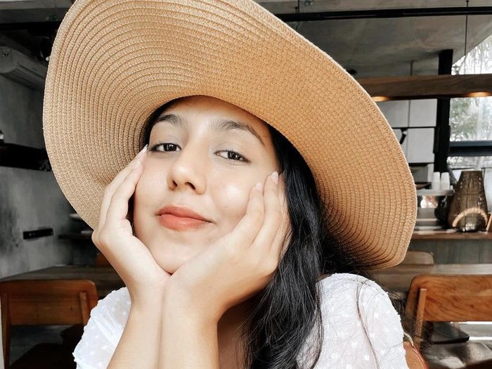 YouTuber Nessie Judge Ternyata Paling Doyan Makanan Manis