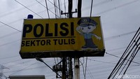Bagi warga yang merasa pemilik motor tersebut bisa mengambilnya di Mapolsek Tulis dengan menunjukan bukti kepemilikan STNK – BPKB.  