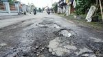 Jalan Rusak di Klaten Capai 241 Km Lho, Ini Penampakannya!