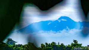 Tenang, Gunung Gede Masih Normal Usai Gempa Cianjur