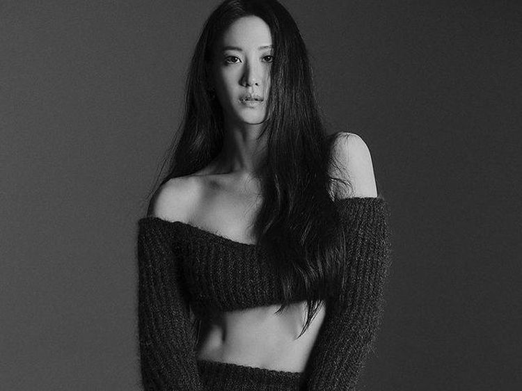 Potret Memesona Claudia Kim, Curhat soal Chimera yang Intens