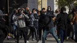Demo Buruh Logam Berujung Bentrok dengan Polisi di Spanyol