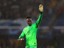 Beberapa kali foto Edouard Mendy dipasang media, padahal yang dibahas saat itu adalah Benjamin Mendy. (Foto: Getty Images/Catherine Ivill)