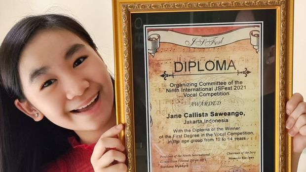 Jane Callista juara kompetisi vokal di Finlandia.
