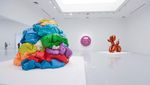 Main-main dengan Patung Tiup Raksasa Jeff Koons