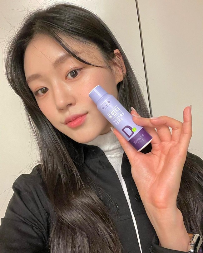 Ia juga sempat menyinggung soal usia dan keunikannya sebagai Miss Korea. Sepertinya aku adalah Miss Korea paling tua. Tahun ini, aku pikir yang dipilih adalah orang-orang yang trendy dan punya banyak hal untuk ditunjukkan. Aku igin menunjukkan pesona Miss Korea yang sesuai dengan zaman, ujarnya. Foto: Instagram @4x4ischoi