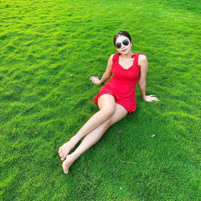 Mutiara Dhanisa, Selebgram Cantik Eks Pramugari yang Doyan Buah Segar