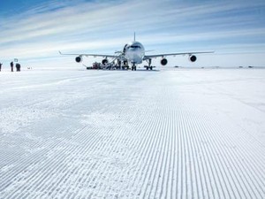 Pertama Kali, Pesawat Besar Airbus A340 Mendarat di Antartika