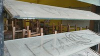 Kerusakan juga terjadi di empat ruangan kelas yang lain. Tampak lubang menganga di beberapa bagian plafon.