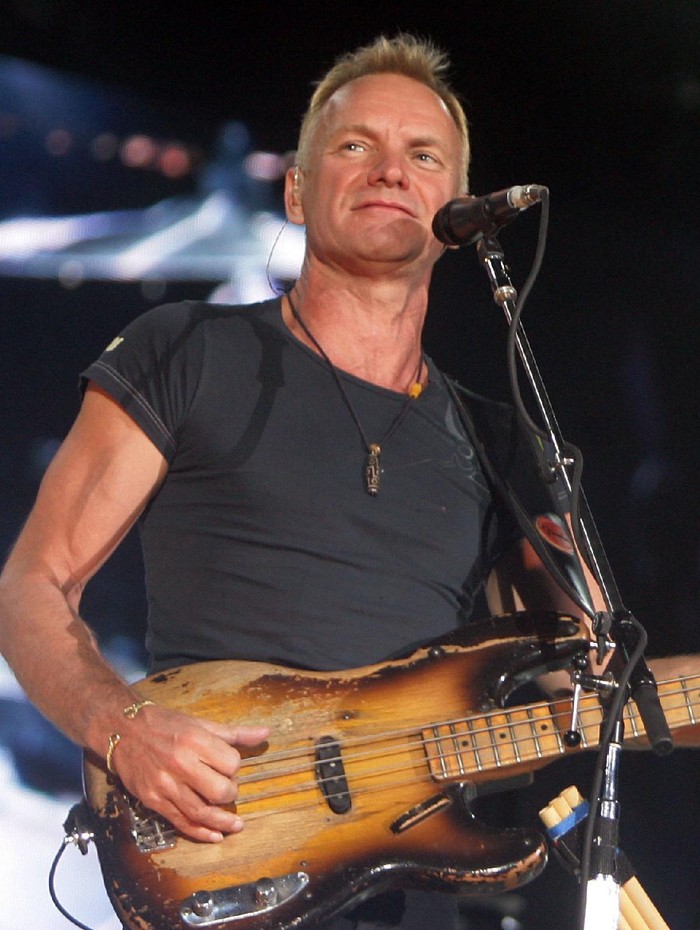 Sting HAMBURG, GERMANY - SEPTEMBER 11: Lead singer Sting of the British rock band The Police, performs on stage of the HSH Nordbank Arena on September 11, 2007 in Hamburg, Germany. The concert starts their German Tour. (Photo by Krafft Angerer/Getty Images)
