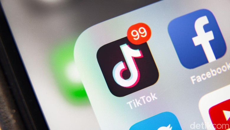 TBL TBL TBL TBL TBL TBL kini ramai di media sosial seperti Tiktok dan Twitter. Sebenarnya, TBL ini singkatan dari apa sih?