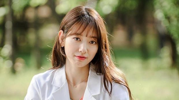 Transformasi Park Shin Hye