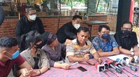 Keluarga mendiang Bibi Ardiansyah membantah semua tudingan ayah Vanessa Angel. Foto: Muhammad Ahsan/detikHOT