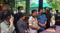 Ia menyebut jika anak-anaknya memang tinggal bersama Vanessa dan Bibi karena mengurus bisnisnya. Foto: Muhammad Ahsan/detikHOT